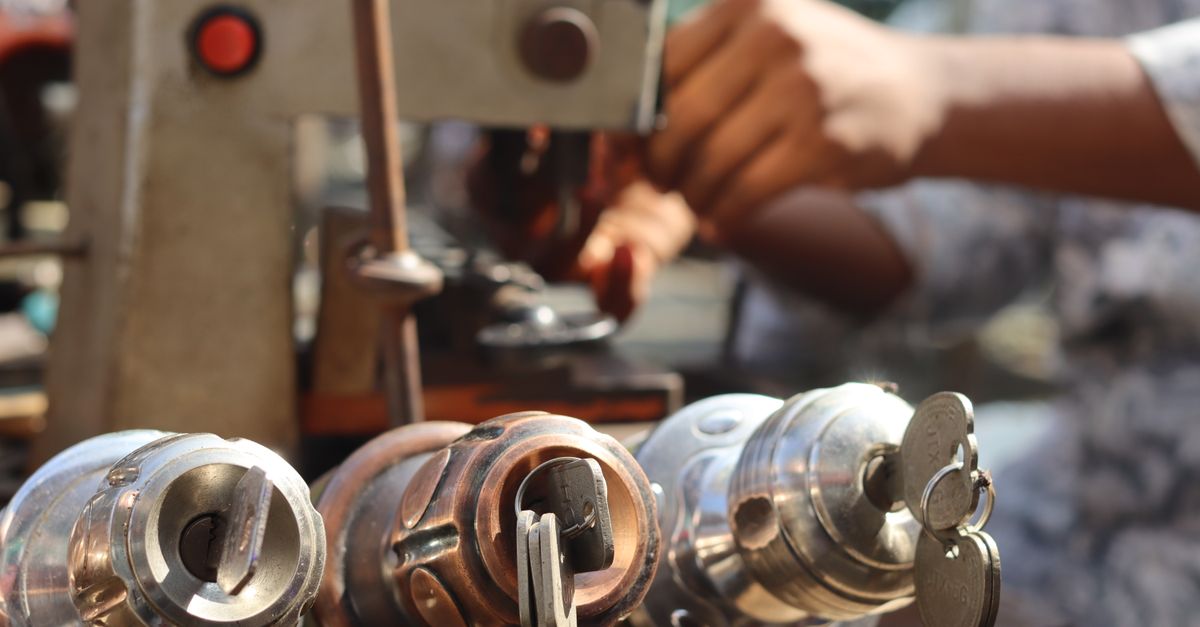 locksmith service technician — Ove Locksmith NJ